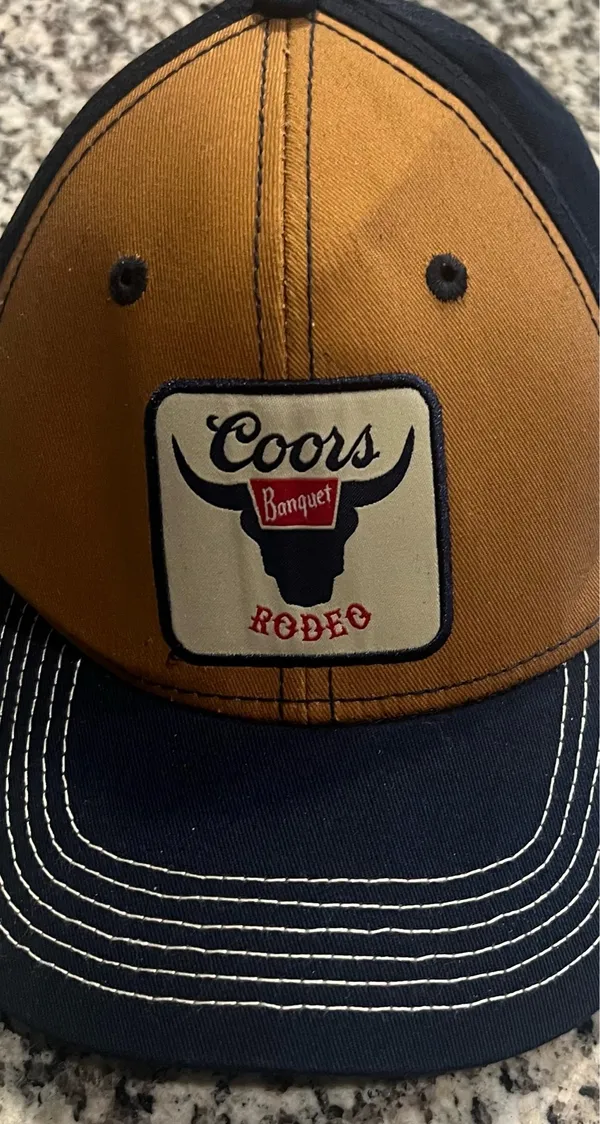 Coors Banquet Rodeo Trucker Beer Hat – Mesh Snapback – Western Workwear - NWOT - Image 2