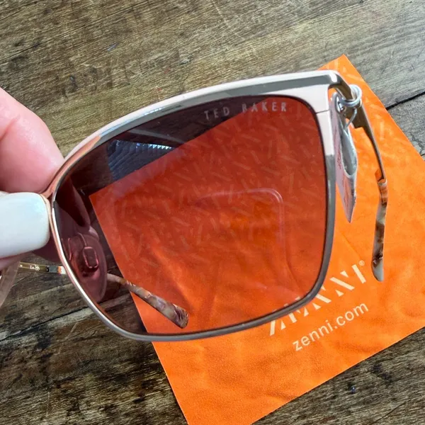 Ted Baker Women's sunglasses NWT $149 - Image 2