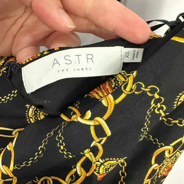 ASTR the Label Chain Reaction Black‎ and Gold Chain Print Mini Dress Womens XS - Image 2