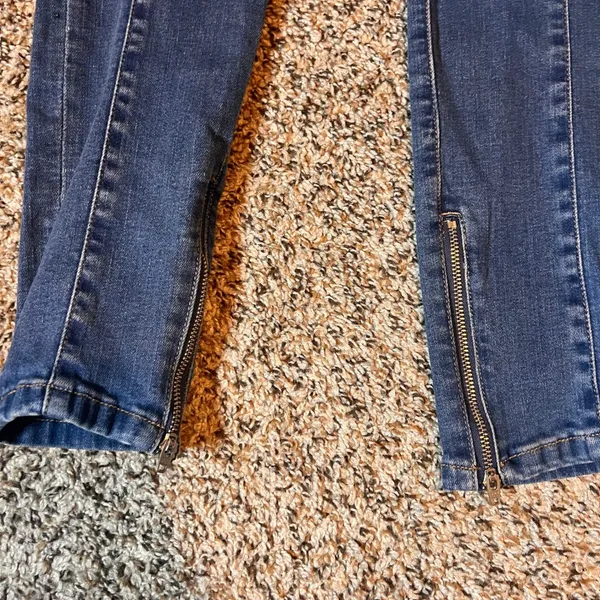 We The Free Bella Moto Mid Rise Skinny Jeans Size 24 Zippers Detail Denim‎ - Image 2