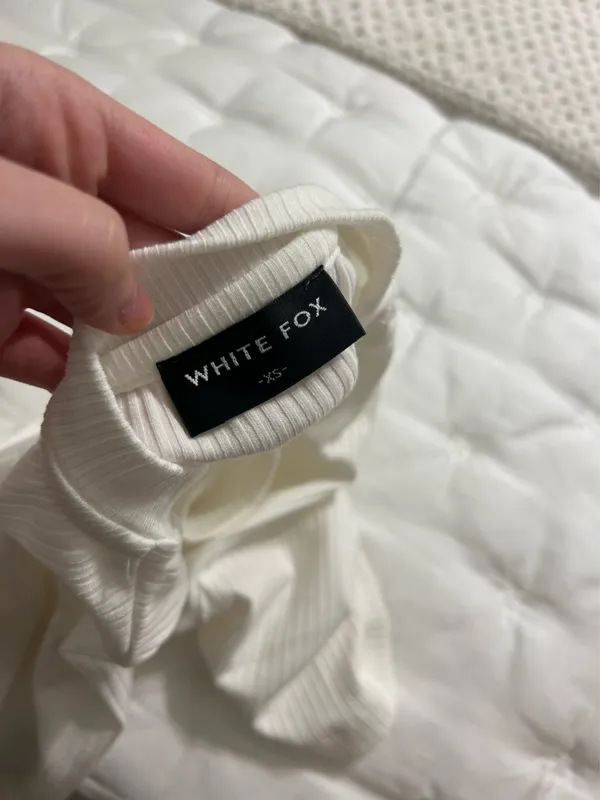 White Fox Crop Top - Image 3