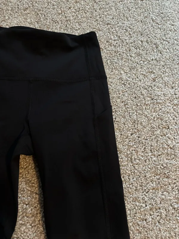 Lululemon Crop Leggings - Image 2