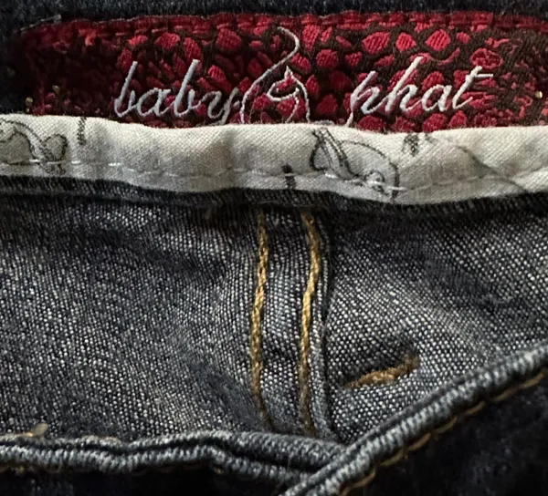 Baby Phat Vintage Embroidered Jeans - Image 8