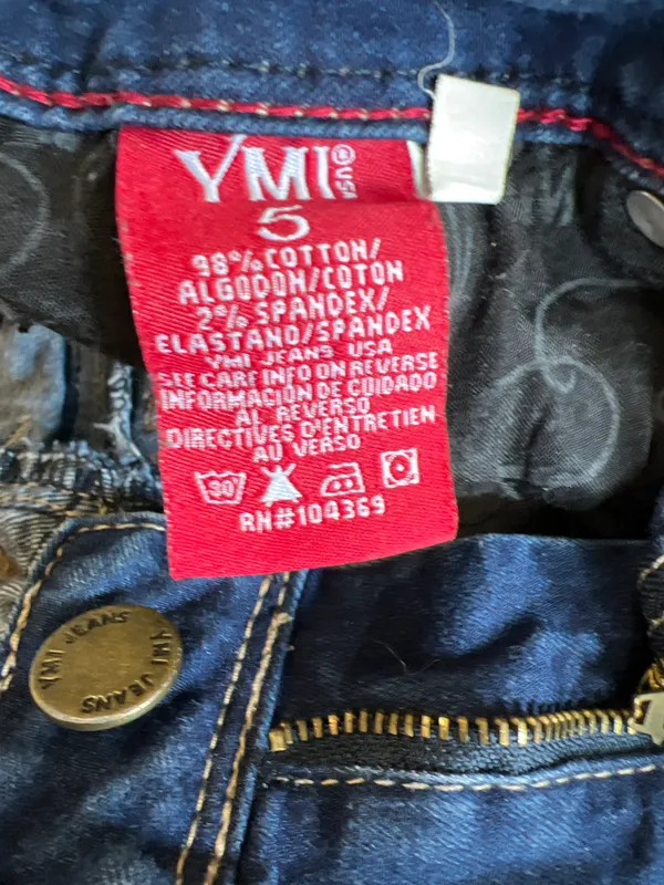  Jeans  - Image 4
