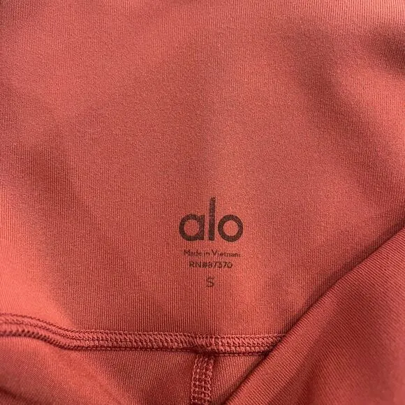 ALO Yoga Pink Purple High‎ Waisted Leggings Size Small - Image 6