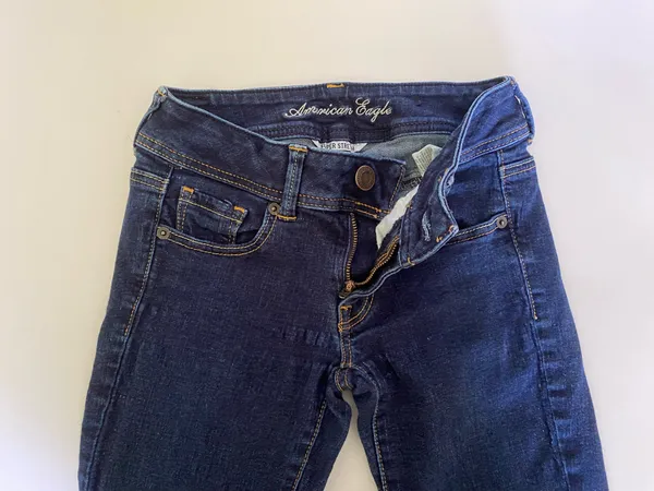 American Eagle Super Stretch Boot Cut Jeans Size 2 - Image 3
