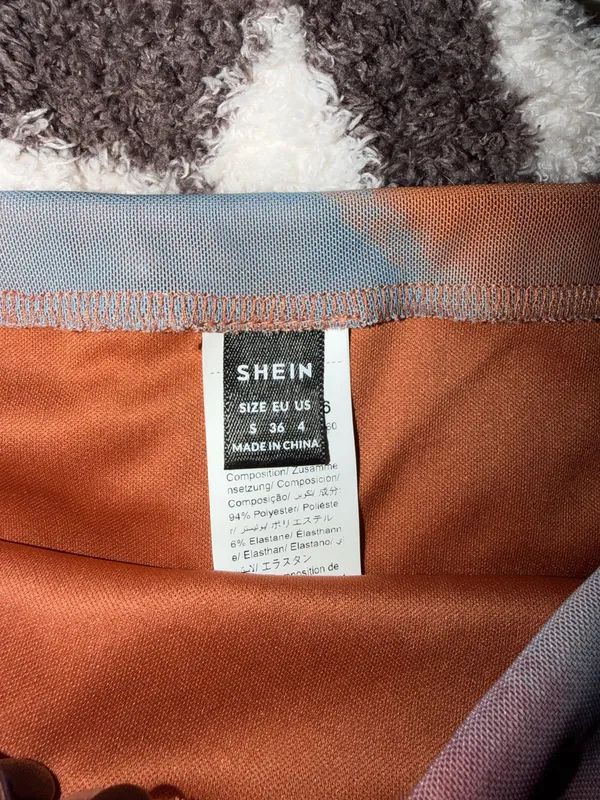SHEIN Skirt - Image 2