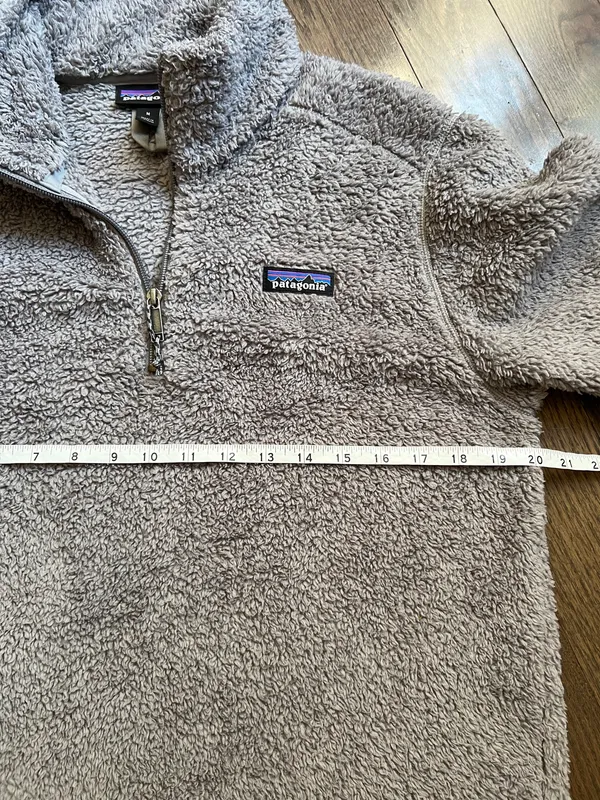 Patagonia Los Gatos Women's Fleece Quarter-Zip Pullover Light Gray medium - Image 4
