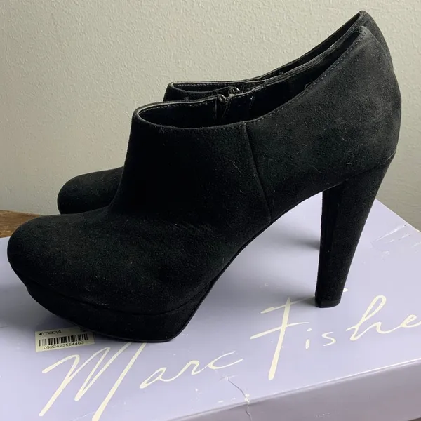 Marc‎ Fisher Suede High Heel Booties Streetwear Chic size 6.5 - Image 4