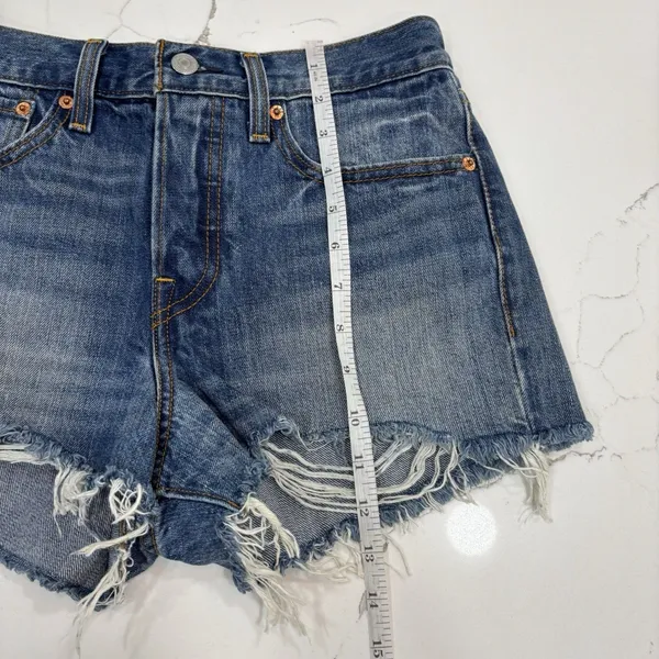 Levis Denim Shorts Womens Size 27 Distressed Jean Blue - Image 3