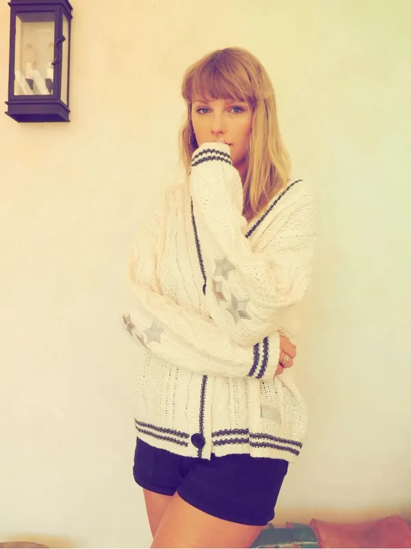 Taylor Swift Folklore Album Era Cable Knit V-Neck Button Cardigan Sweater MD/LG - Image 2