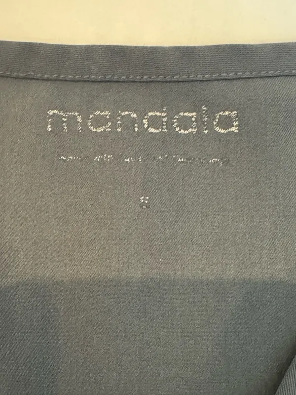 Mandala Scrubs Gray Scrub Top Small Stretch V Neck Medical Nurse Doctor Uniform Pocket - Image 5