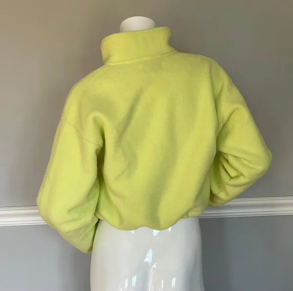 Aritzia Tna Yellow Fleece Sweatshirt - Image 3