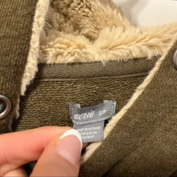Aerie Olive Green Fuzzy Hoodie Sweatshirt - Image 5