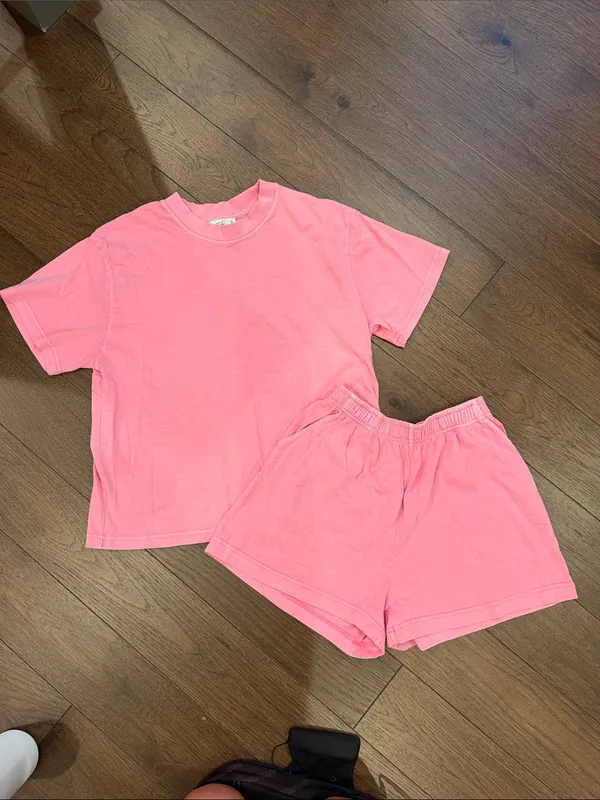 Stile Women’s Pink Short Sleeve & Short Matching Set - Small - C72-091 - Image 2