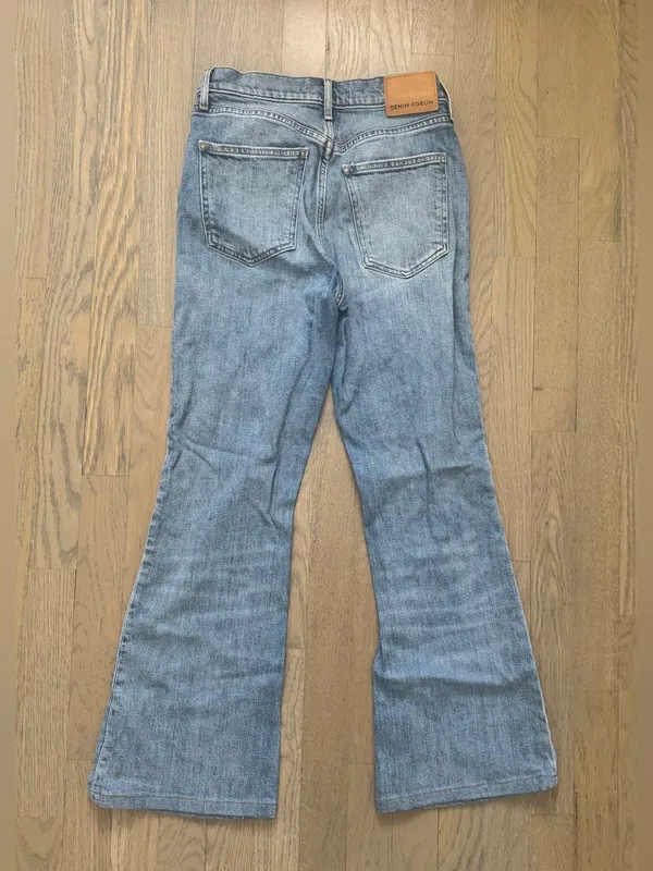 Aritzia Denim Forum Marianne Flare Jeans Size 25 Distressed Medium Wash - Image 3
