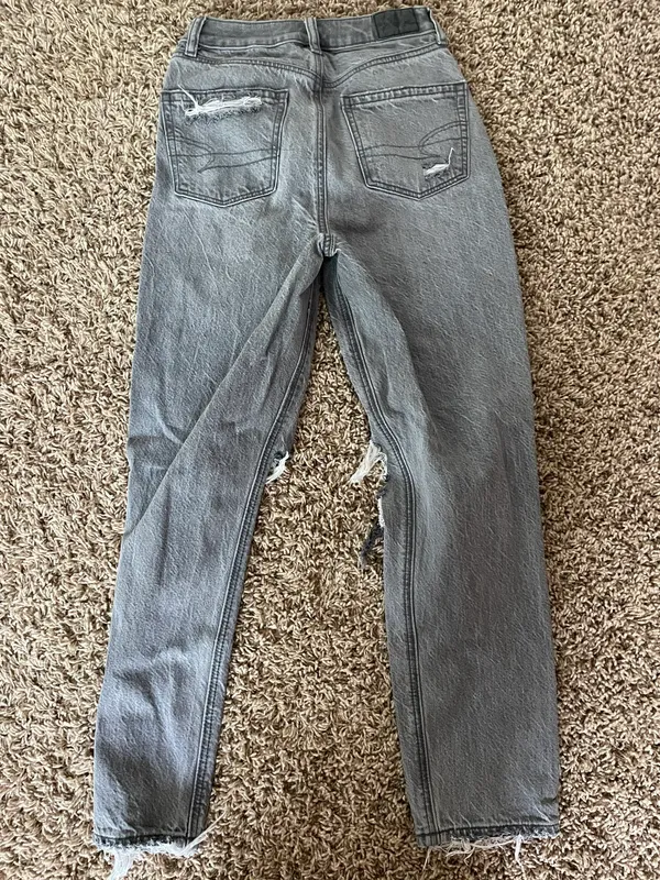 American Eagle jeans - Image 3