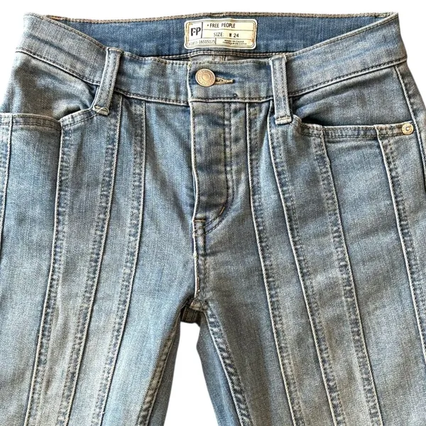 Free People So Many Seams Flare Jeans Retro 70's Size 24 Medium Wash Denim - Image 5