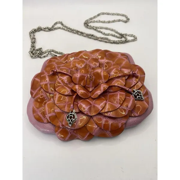 Brighton Coin‎ Purse Crossbody Bag Rosalie Flower Red Burgundy Leather Kiss Lock - Image 2