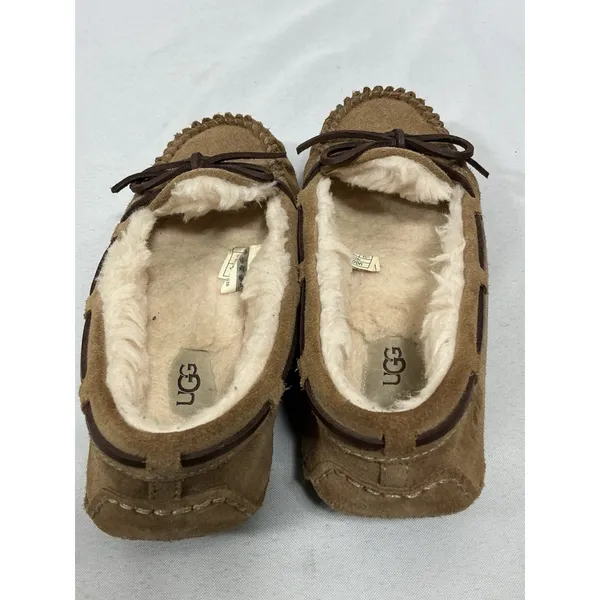 Womans Ugg Slip On Moccasins Size 6 Chestnut Lined - Image 4