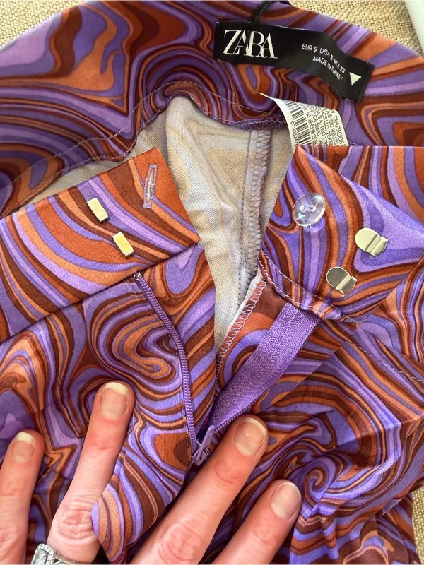 Zara NWT Retro Swirl Print High‎ Rise Flare Pants Purple Brown Size S - Image 6