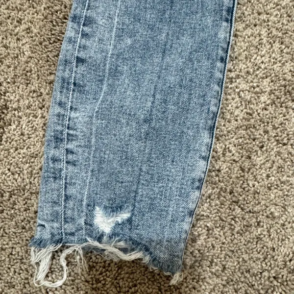 Abercrombie & Fitch High Rise Light Blue Jeans - Image 4