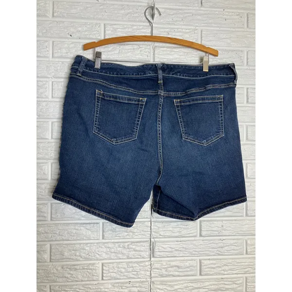 Torrid Denim Shorts Womens 18 Dark Blue Excellent Stretch Mid‎ Rise Bermuda - Image 3