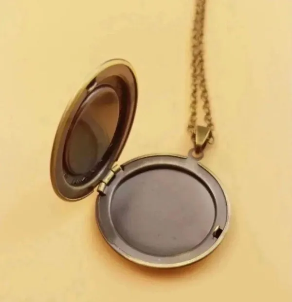 Planet Mercury Photo Locket Necklace. New - Image 5