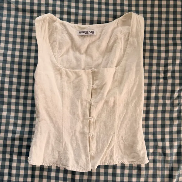 Lulus Princess polly button up blouse - Image 3