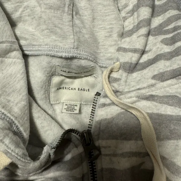 American Eagle Gray Zebra Print Woman’s Hoodie - Image 2