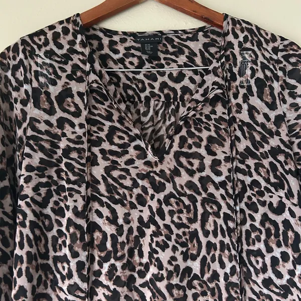 Tahari Cheetah Printed Mesh 3/4 Sleeve Mini Dress Size XS - Image 6