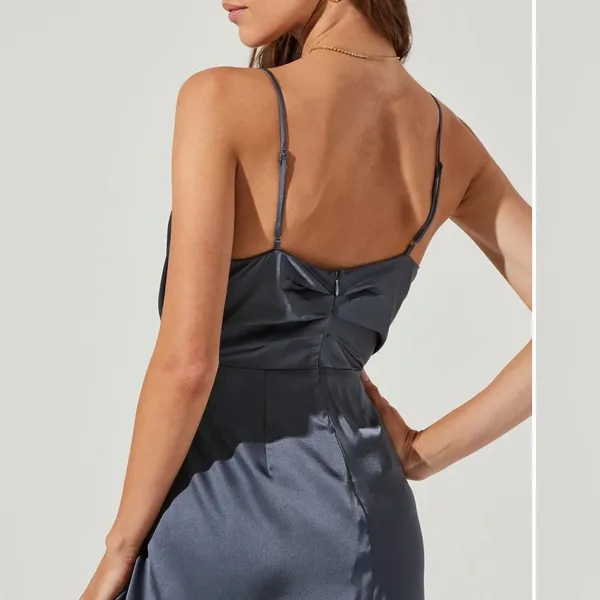 ASTR the Label Dress Gray Dress - Image 10