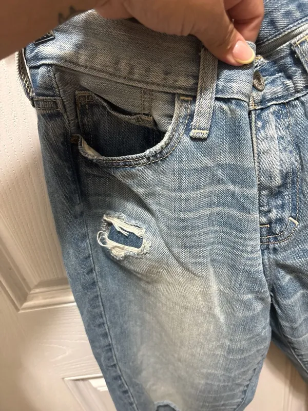 Abercrombie & Fitch Distressed Light Wash Skinny Jeans Size 4 W27 - Image 5