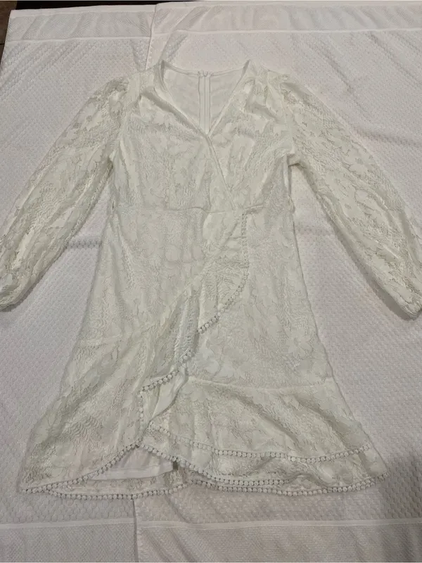 Women's White Lace Long Sleeve Wrap Dress - Image 2