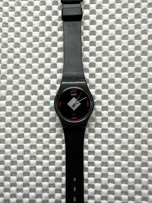 Swatch Watch Mah Jong LA101 Vintage 1984 - Image 2