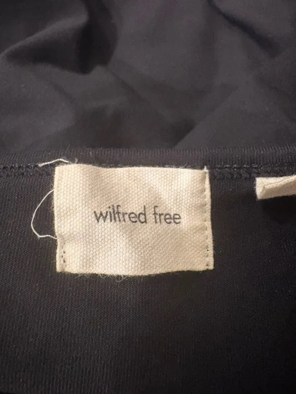 Aritzia Wilfred Theodora Flare Jumpsuit black sz M minimalist - Image 5