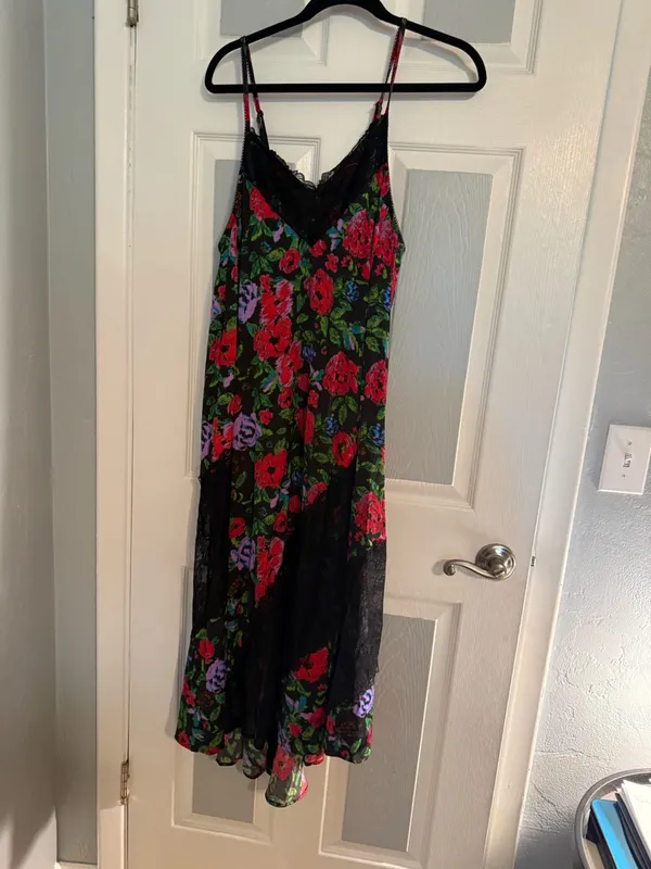 Free People First Date Printed Maxi Slip - Image 2