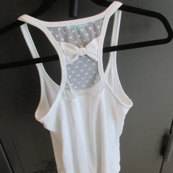 Betsey Johnson “The Bride” tank top - Size Medium - Image 3