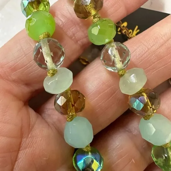 Cookie Lee green glass bead crystal leaf pendant necklace - Image 13