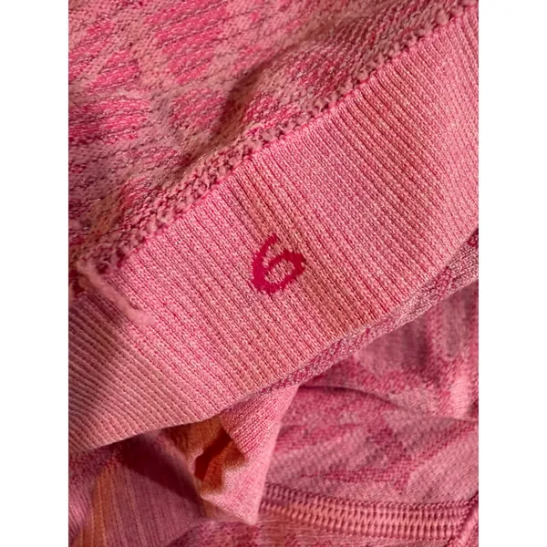 Lululemon Swiftly Tech Short Sleeve Crew Pink Rose Floral Jacquard Size 6 - Image 4