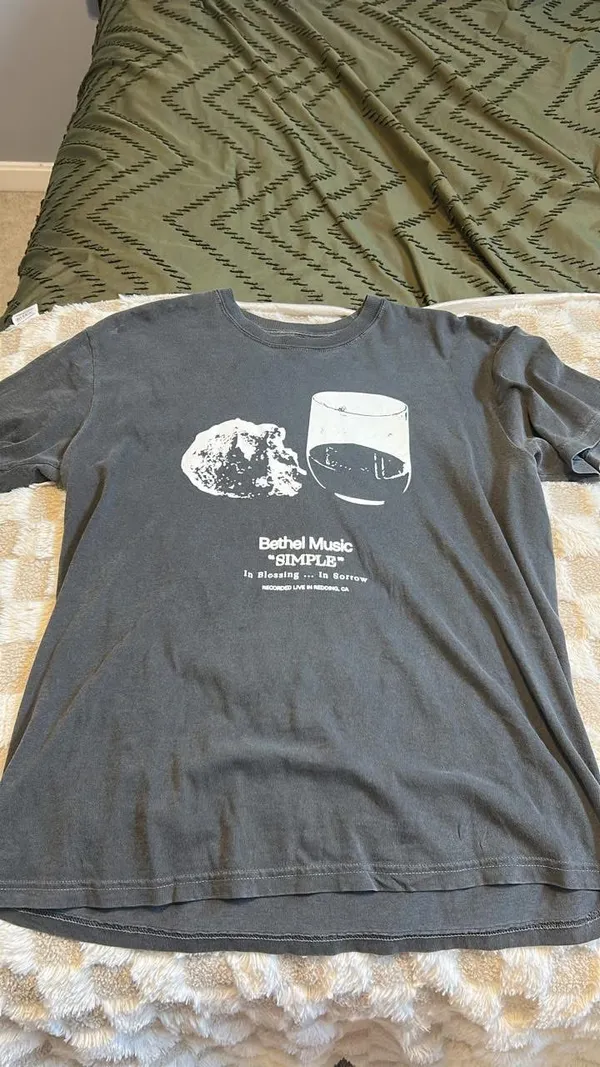 Bethel Music Tee Gray Size M - Image 2