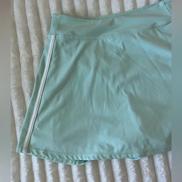 Free People Movement Light Green tennis Skirt - Image 3