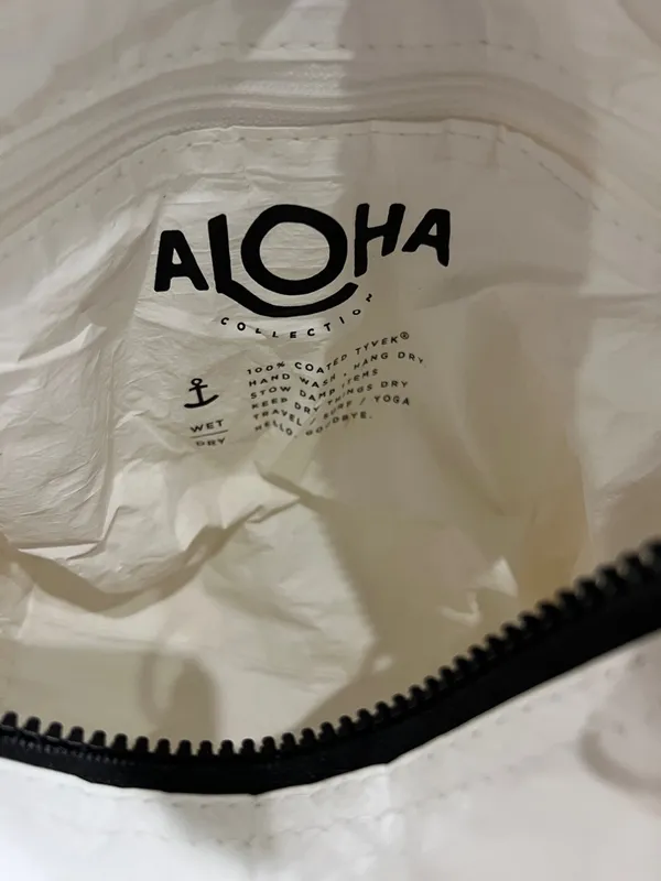 Aloha Collection Le Voyageur crossbody- Lux- sold out online - Image 5