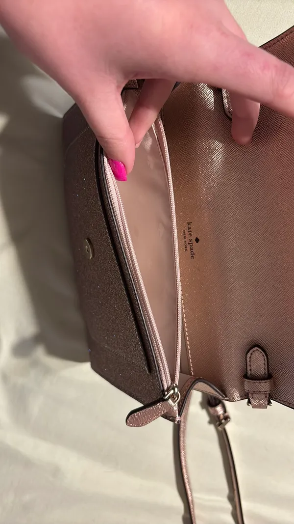 Kate Spade purse - Image 3