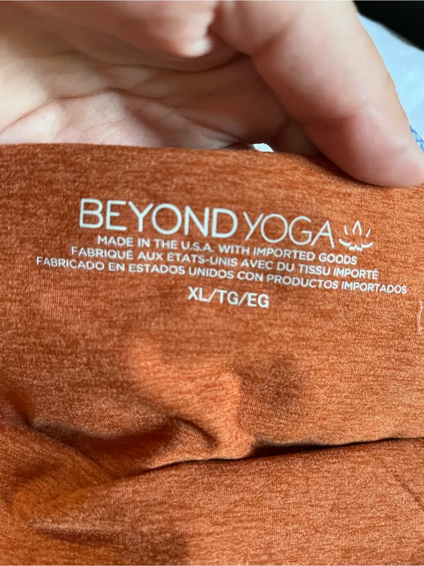 Beyond Yoga Square-Neck Cropped Tank in Rust - Image 7