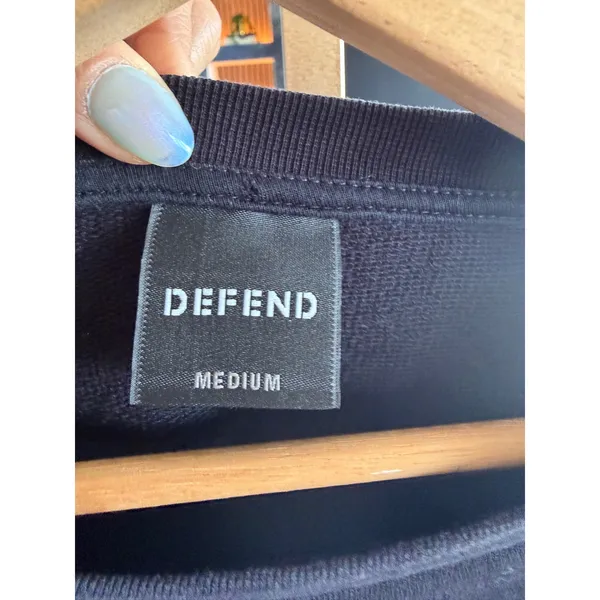 Defend Paris Womens Cropped‎ Sweatshirt Black Graphic Pullover Medium - Image 3