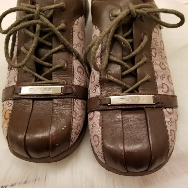Guess Logo Mercury 2 Mania shoes size 9.5 - Image 3