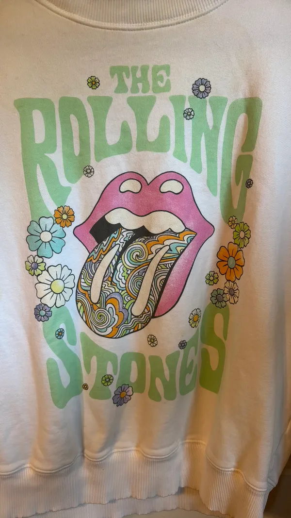 American Eagle Outfitters Rolling Stones sweatshirt - Image 4