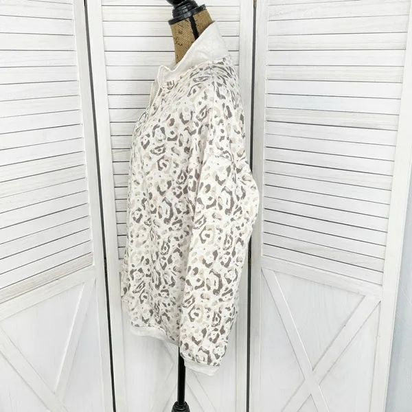 Aerie Leopard Print Oversized‎ Sweatshirt Cream Tan Beige Small Quarter Zip - Image 2