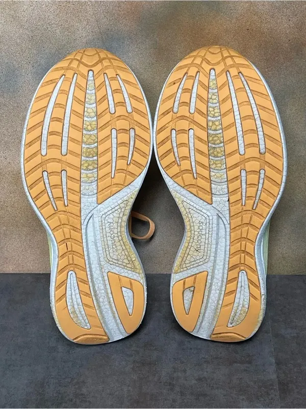 Saucony Ride 18 Women's Orange Running Shoes Size 9 - Image 16